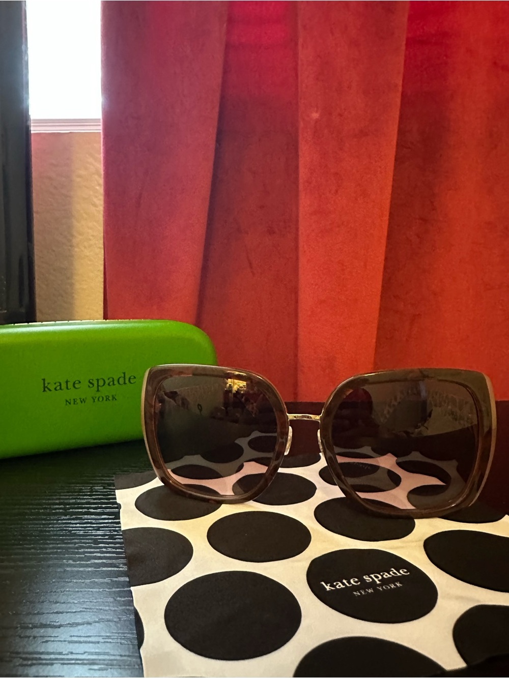 kate spade Brown Tortoiseshell Square Sunglasses with Dark Lenses